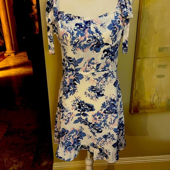 Aqua lady sundress, long hidden zipper large wrinkle free ties at shoulders - Picture 12 of 15